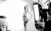 Pinup Files 305182 Brandyrobbins 35mm Vol01 BrandyRobbins-35mm-BlackandWhitephotoshoot
