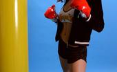 Pinup Files 305222 Danielleriley Vol02 Set01 DanielleRiley-Boxergirl!
