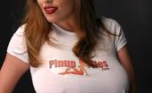 Pinup Files 305436 Maggiegreen Vol06 MaggieGreen-Pinupfileslogot-Shirt
