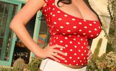 Pinup Files 305519 Rachelaldana Vol04 RachelAldana-Redpolkadottop
