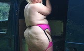 TAC Amateurs Tranny Van 313899 Hello GuysHere You Will See Me Having Fun In A Transit Van, Taking Pics Makes A Long Boring Journey Much More Fun.I Ch
