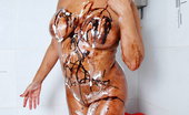 TAC Amateurs Lonni Latina MILF Pt4 314213 Loni Bunny Sexy Voluptuous Latina Model Is Taking A Shower While Still Covered With Whipcream And Chocolate Of Her Previ
