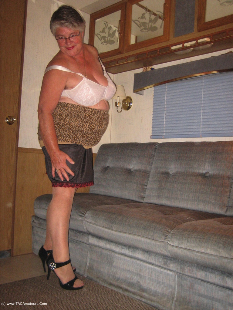 TAC Amateurs Relaxing Relaxing At My Recreational Trailer, I Just Had To Get Into A Sexy Skirt And Show You My Mature Horny Self..