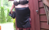 TAC Amateurs Goddess Outside 314273 Girdlegoddess Outside , Always Hot And Horny. Day Or Nite...Wearing My Sexy Girdle And Stockings. Love To Show You Whats
