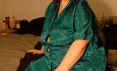 TAC Amateurs Green Dress 315223 Green Is One Of My Favorite Colors. I Feel It'S A Very Erotic Color
