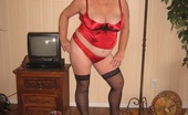TAC Amateurs Mrs Claus Mrs. Claus Has A Special Treat For You Baby.... Meet Me Under The Tree...Xxx
