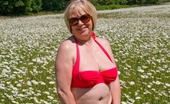 TAC Amateurs Red Bikini 318092 Hi Guys, What Fantastic Weather We Are Having, I Just Cant Get Enough Of The Sun And I Just Love To Get Out And About In
