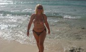 TAC Amateurs Barby By The Sea 318727 See Me Getting Horny In The Surf On A Public Beach In Mexico For All To See
