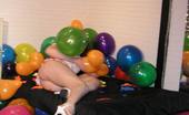 TAC Amateurs Bursting Balloons Pt1 319325 Here You Can See One Of My Fetish Sets. Many Of My Friends And Members Like To See Me With Balloons. I Know That You Wil
