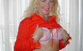 TAC Amateurs Red And White Lace BJ 319778 
