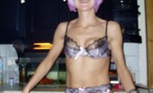 TAC Amateurs Underwear 320582 Suspenders, Stockings And Dancing All Add Up To A Raunchy Night Of Fun.
