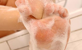 Hot Legs and Feet Mandy Dee 328444 Blonde Babe Mandy Dee Washes Her Sexy Dirty Feet In Bathroom
