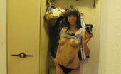 World Wide Wives Little Melissa Posing 330124 Got My Camera Out And Took A Few Photos In The Mirror, Please Tell Me What You Think!
