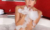 Stunners Carol Goldnerova Carol Goldnerova Takes A Bath With Dildo!
