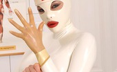 House Of Taboo Clanddi Jinkcego & Latex Lucy Super Curvy Latex Babes Go Wild And Crazy In The Clinic

