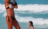 Upskirt Collection
 Tits in bikinis sexily bouncing