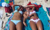 Upskirt Collection
 346925 Girls in tiny bikinis get voyeured on the beach