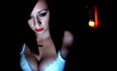 Upskirt Collection
 347111 Redheaded chick demonstrates upblouse in hot pics