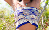 Asha Kumara Free Spirit NN 349014 Indian Teen Pulls Up Skirt To Expose Pretty White Panties
