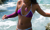 Asha Kumara Purple Waves NN 349023 Beautiful Indian Babe Flashes Her Dark Buns In Tiny Bikini
