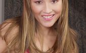 Hungarian Honeys 351170 Monika Hajkova 2
