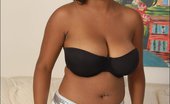 I Love Black Girls 356388 Big Beauty Black Amateur With Some Awesome Natural Tits
