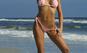 Bikini Dream Lindsay Schoneweis 363662 Stunning Woman In Swimsuit Poses For Camera
