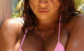 Bikini Dream Jennifer 363712 Bikini Babe Fresh From Her Swim
