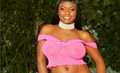 Glamour Models Gone Bad Jada Fire 366089 Busty Babe Takes Off Her Pink Top And Shows Us The Goods
