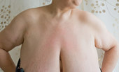 OMG Big Boobs 375579 Anika Macromastia Milf
