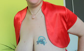 OMG Big Boobs 375590 Tiffany BBW Big Nipples
