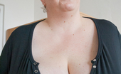 OMG Big Boobs 375601 Debbie BBW Big Boobs
