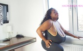 OMG Big Boobs 375924 Summer Lashay Big Tits Tease
