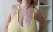OMG Big Boobs Emily Cute Busty Pinup Model
