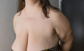 OMG Big Boobs 376013 Charlotte Plumper Big Breasts
