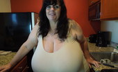 OMG Big Boobs 376043 Suzie Big Macromastia Tits
