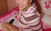 Teen Topanga 378113 Teen Topanga In Her Room Taking Pink Clothes Off
