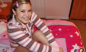 Teen Topanga 378113 Teen Topanga In Her Room Taking Pink Clothes Off
