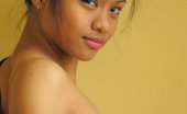Teen Filipina 385375 Dark Skinned Filipina Amateur Annie Strips Off Her Perfect Brown Body
