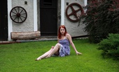 18 Stream Jarmila & Aleksej 388221 This Redhead Cutie May Look Sweet And Innocent, But She`S Craving A Rock Hard Cock This Afternoon. She`Ll Get It Outside, Right On The Front Lawn Of This Dorf House.
