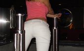 Teen Girlfriends 392964 Amateur GF Gets Naked In The Club
