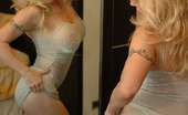 Sammy Tyler 394527 Sexy Busty Blonde MILF Masturbates Nude In Front Of Mirror
