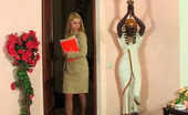 Secretary Pantyhose Eve & Mark 395246 Busty Secretary In Tan Pantyhose Using Every Minute Fucking In The Office
