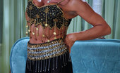 Secretary Pantyhose Hannah & Benjamin 395735 Curvy Belly Dancer Puts On Shiny Tights Before Pressing Bellies With A Guy

