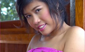 88 Square 401720 Jam Fills Her Pussy With Blue Dildo
