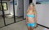 Little Taylor 404791 Ten Star Blonde Babe Fingers Her Trimmed Pussy
