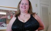 Divine Breasts 405500 Nicole BBW Big Bra
