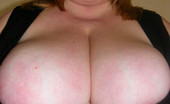 Divine Breasts 406414 Kelly Macromastia Huge Breasts
