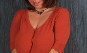 Divine Breasts 407140 Violet Sweet Soft Hooters

