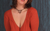 Divine Breasts 407140 Violet Sweet Soft Hooters
